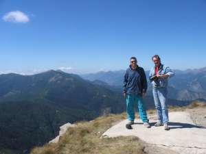 Xtrallusion photo gallery of Italy. Photos, pictures, images and photographs of the Italian Rivieras, the Italian Lakes, the Italian Alps, the Cinque Terre, the Amalfi coast and some of the most beautiful corners of Italy. Plus photos of Italian cities such as Pisa, Milan, Genoa and Rome.